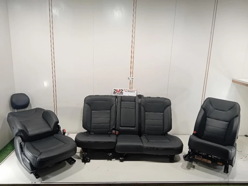 KIT Sedili KIT SEDILI GLE W166 PELLE NERO Mercedes Classe GLE W166 2015