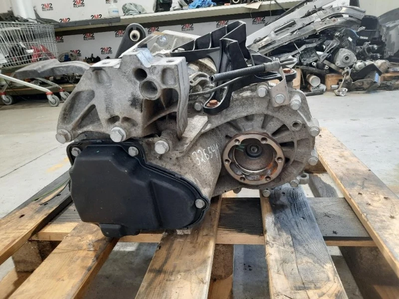 Cambio LXY 5 MARCE MANUALE Volkswagen Caddy IV 2011