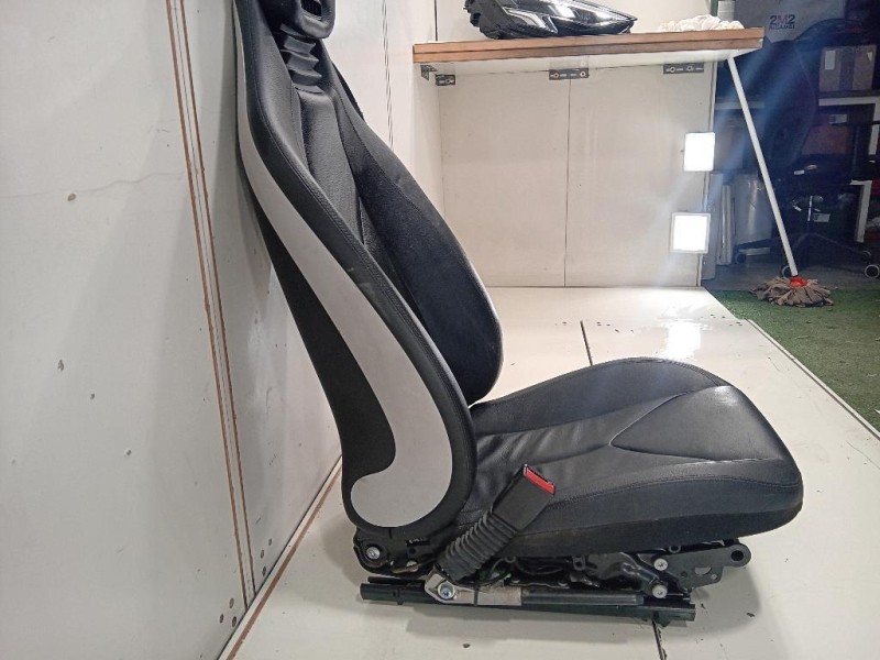 KIT Sedili KIT SEDILI Mercedes Classe SLK R171 2004