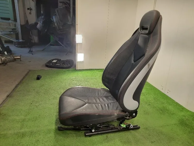 KIT Sedili Mercedes Classe SLK R171 2004