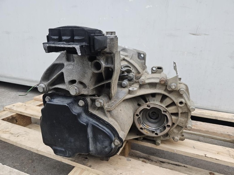 Cambio MHZ 0A4300046S Volkswagen Caddy IV 2011