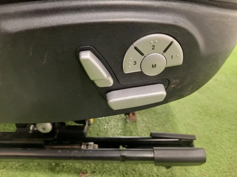 KIT Sedili Mercedes Classe SLK R171 2004