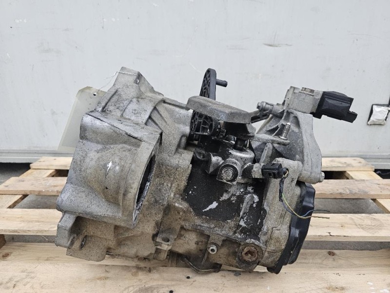 Cambio MHZ 0A4300046S Volkswagen Caddy IV 2011