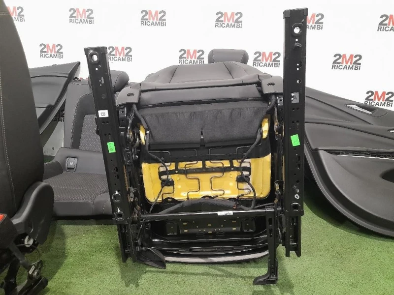 KIT Sedili KIT COMPLETO PELLE E STOFFA Opel Astra K SW 2016