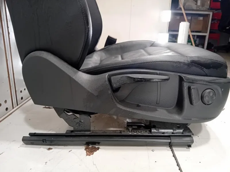 KIT Sedili PELLE KIT Volkswagen Passat VI 2011