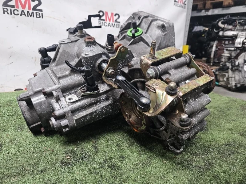 Cambio DUU 02K301107J Volkswagen GOLF IV 1998