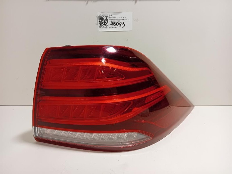 Fanale POST DX A 166 906 58 02 Mercedes Classe GLE W166 2015