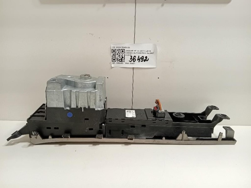 LEVA Cambio Automatico 8X23-7E453-DC Jaguar XF I 2011