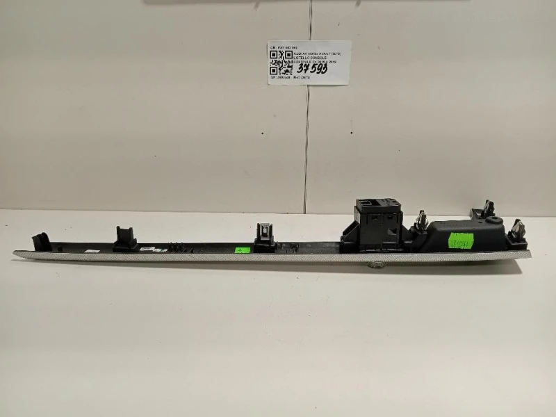 Listello Console Centrale 8W1863969 8W1863969 Audi A4 8W5 Avant 2015