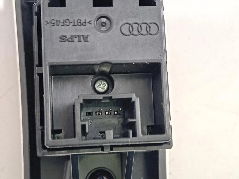 Listello Console Centrale 8W1863969 8W1863969 Audi A4 8W5 Avant 2015