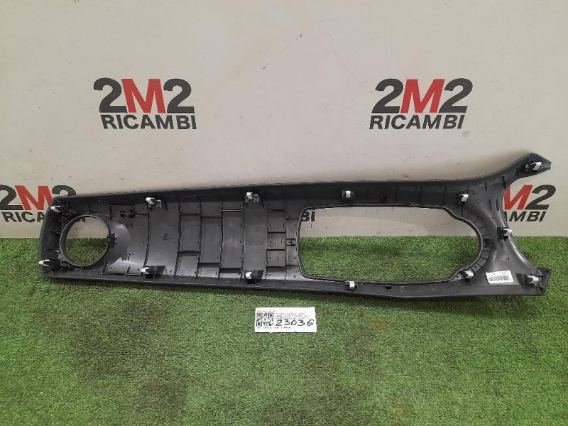 Listello Cruscotto LATO Passeggero DX 554700D090 Toyota Yaris IV 2017