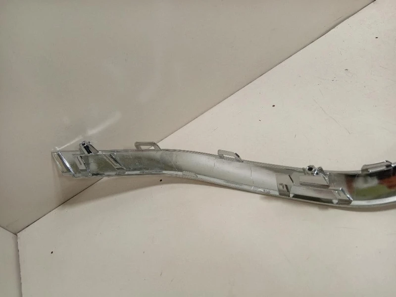 Listello Decorazione Paraurti ANT LISTELLO DECORAZIONE PARAURTI ANT Renault Captur II 2019