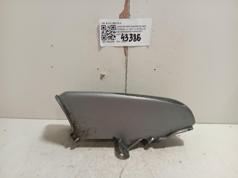 Listello Decorazione Paraurti ANT DX BJ32-15B216-A Land Rover Range Rover Evoque I 2011