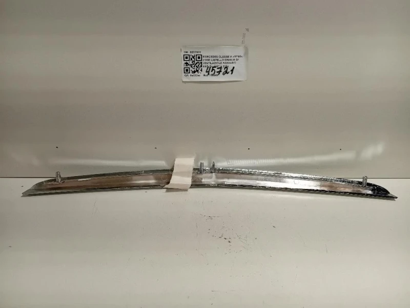 Listello Griglia DI Ventilazione Paraurti ANT BZ07018 Mercedes Classe A W168 1998