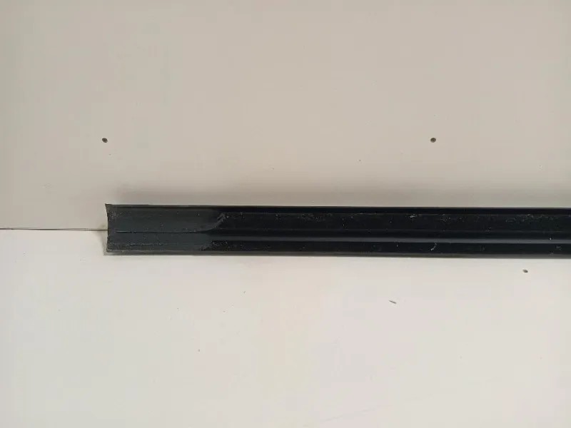 Listello Modanatura Raschiavetro Porta ANT DX 837476C Volkswagen T-cross 2019