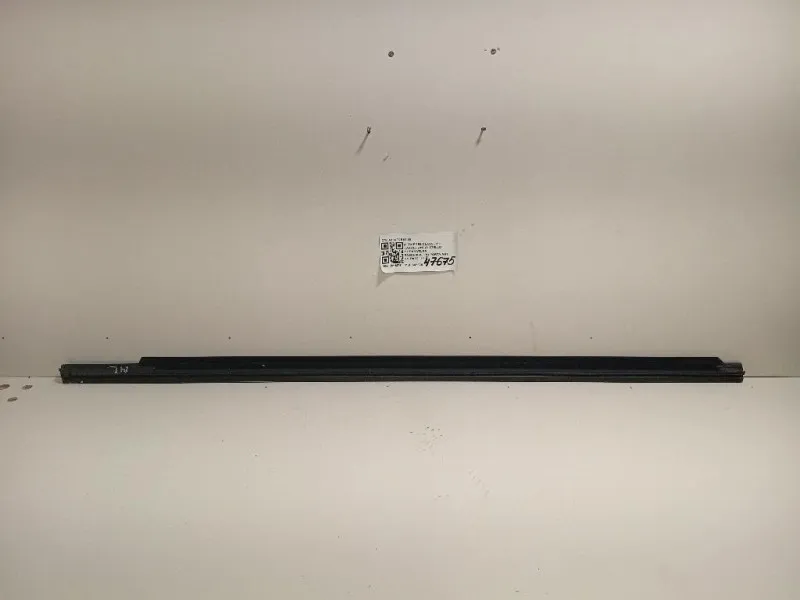 Listello Modanatura Raschiavetro Porta ANT SX A166 725 01 65 Mercedes Classe ML W166 2012