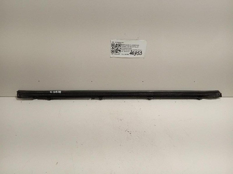 Listello Modanatura Raschiavetro Porta POST SX A1666980362 Mercedes Classe GLE W166 2015