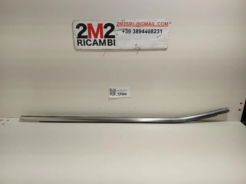 Listello Modanatura Raschiavetro Porta POST SX 839475C Volkswagen T-cross 2019