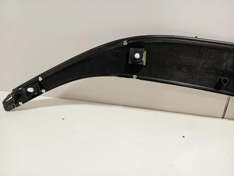 Listello Parafango POST DX 98270088VV Peugeot 5008 II 2017