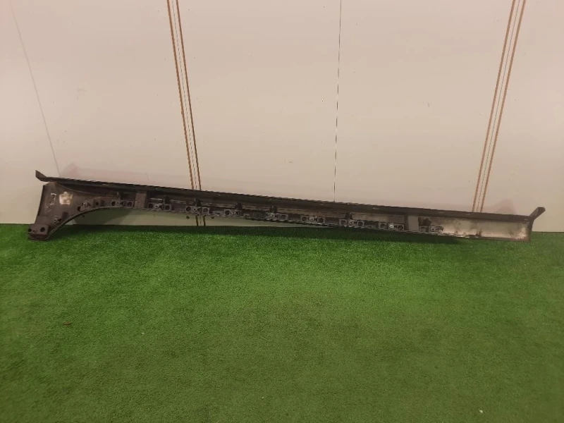 Listello Spoiler Sottoporta DX GX7M-101D56-A Jaguar XE 2015