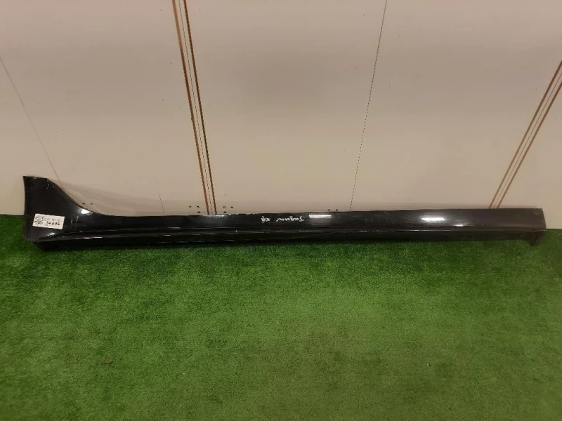 Listello Spoiler Sottoporta DX GX7M-101D56-A Jaguar XE 2015