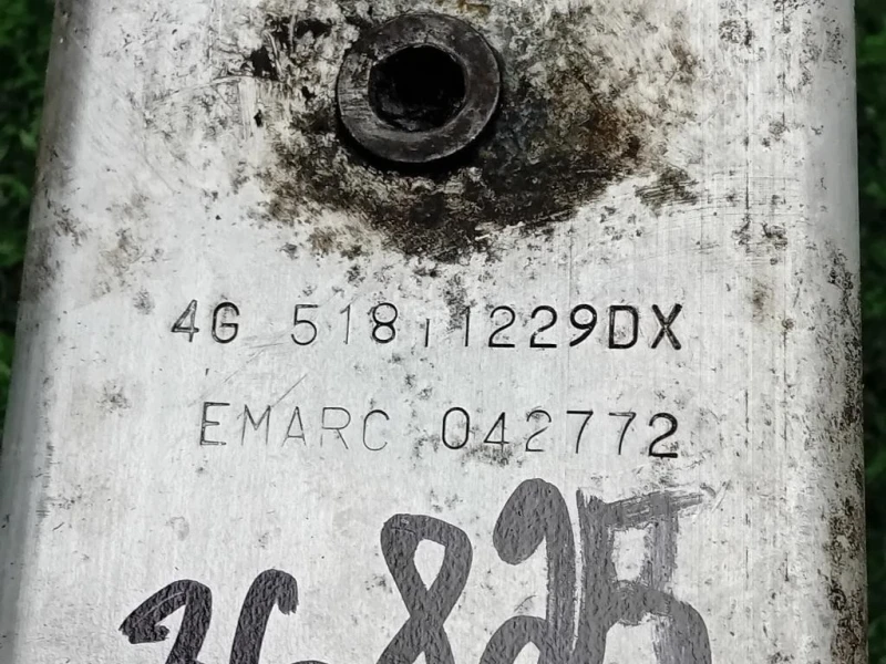 Longherone ANT DX 51811229 Alfa Romeo Giulietta 2013