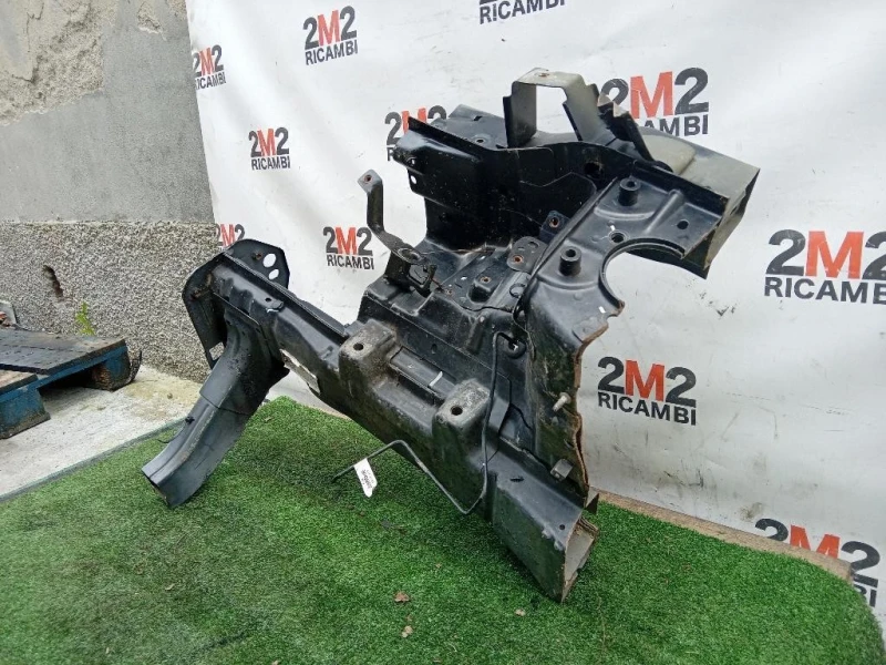 Longherone ANT DX Fiat Freemont 2011