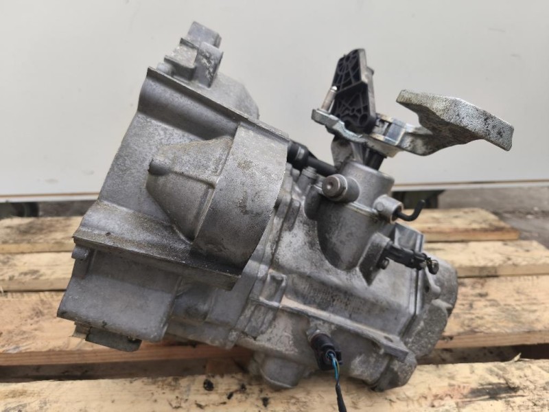 Cambio 6 MARCE MANUALE Volkswagen GOLF VII 2017