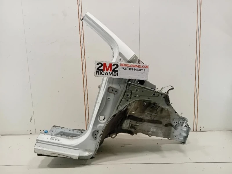 Longherone ANT DX 5710152090 Toyota Yaris IV 2017