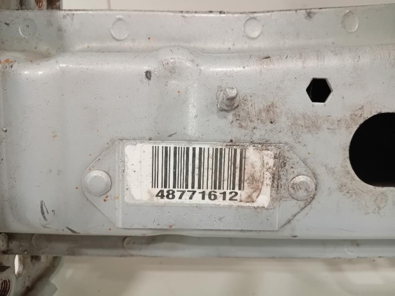 Longherone ANT SX Alfa Romeo Giulietta 2010