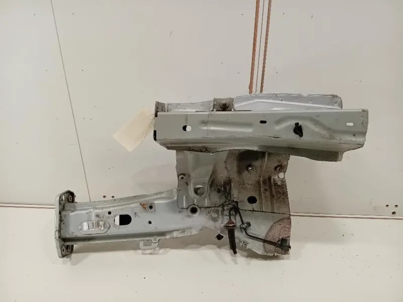 Longherone ANT SX Alfa Romeo Giulietta 2010