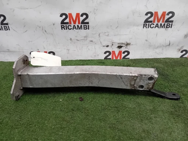 Longherone ANT SX 51811234 Alfa Romeo Giulietta 2013