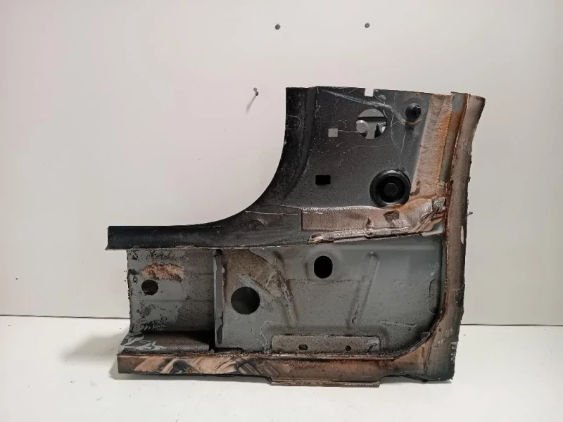 Longherone ANT SX LONGHERONE ANT SX Audi A3 8VF Sportback 2016