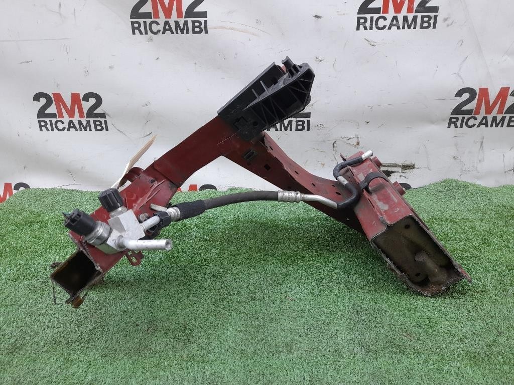 Longherone ANT SX Bmw Serie 1 F20 Berlina 2012