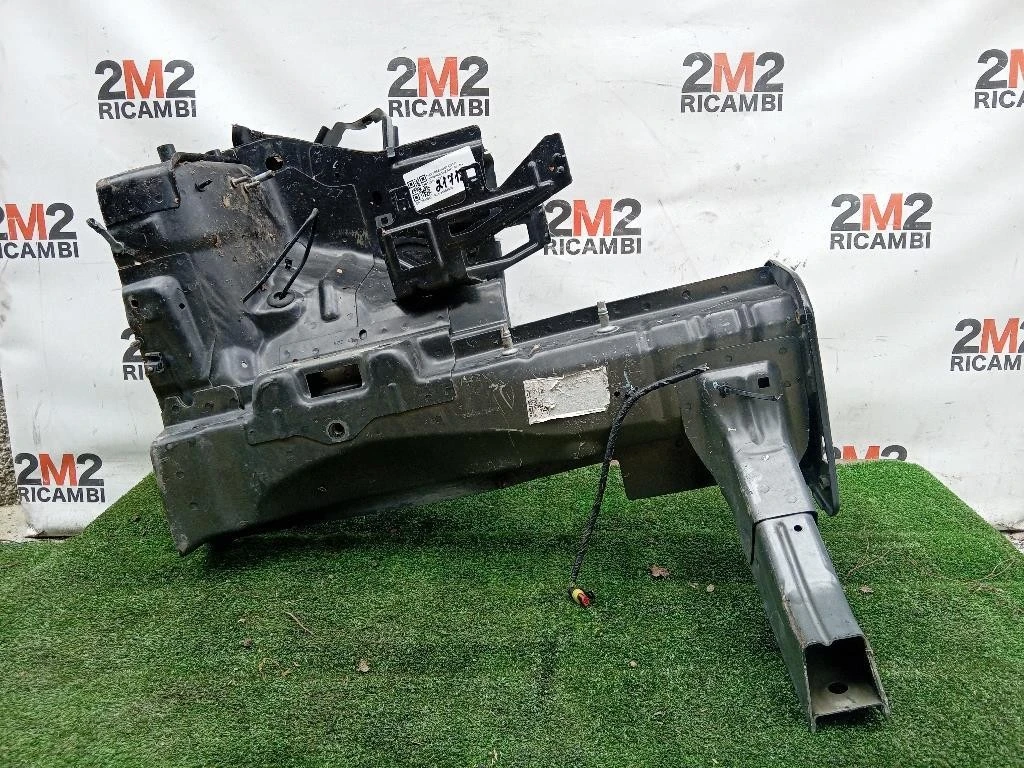 Longherone ANT SX Fiat Freemont 2011