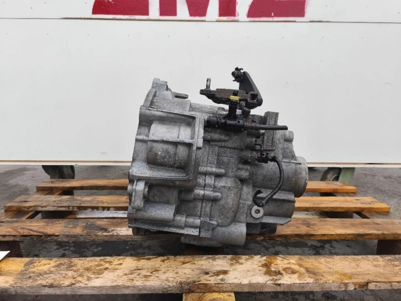 Cambio KXZ 6 MARCE MANUALE Volkswagen Passat V 2005