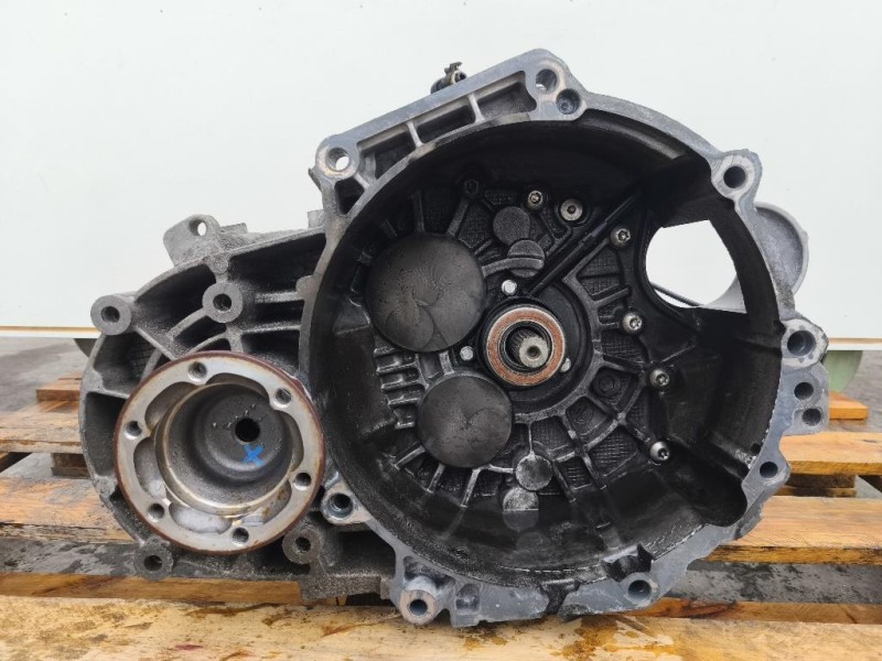 Cambio KXZ 6 MARCE MANUALE Volkswagen Passat V 2005
