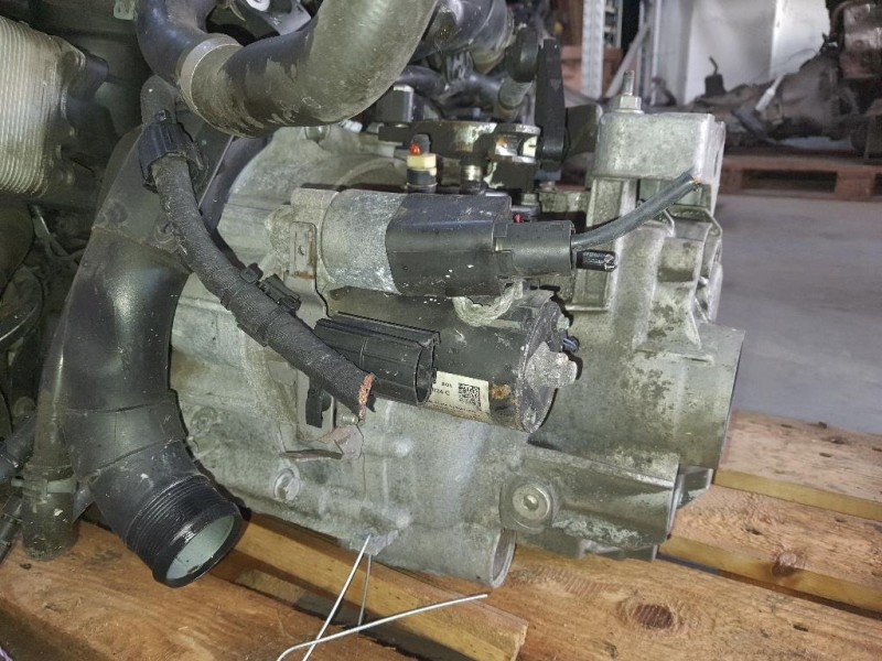 Cambio CFFB 02Q300050E Volkswagen Passat VI 2011