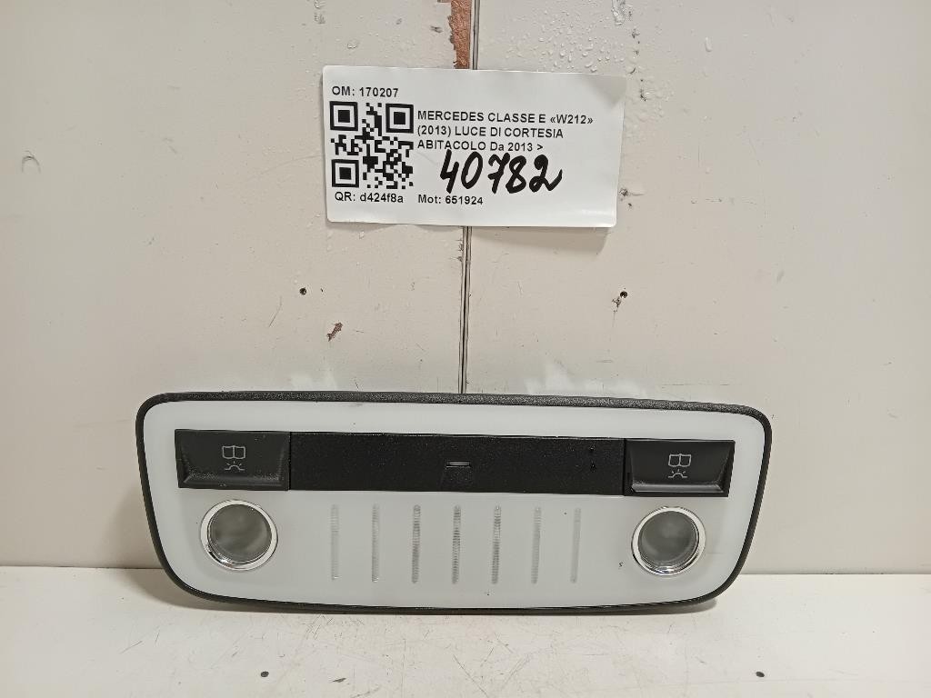 LUCE DI Cortesia Abitacolo 170207 Mercedes Classe E W212 2013
