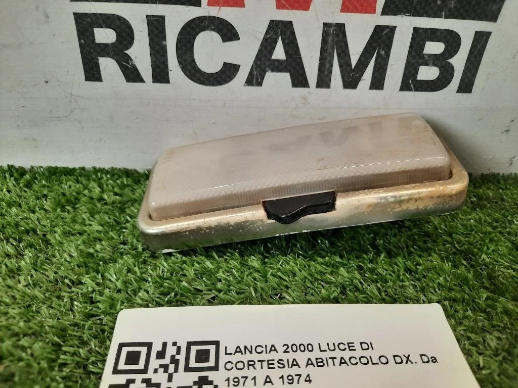 LUCE DI Cortesia Abitacolo DX Lancia 2000