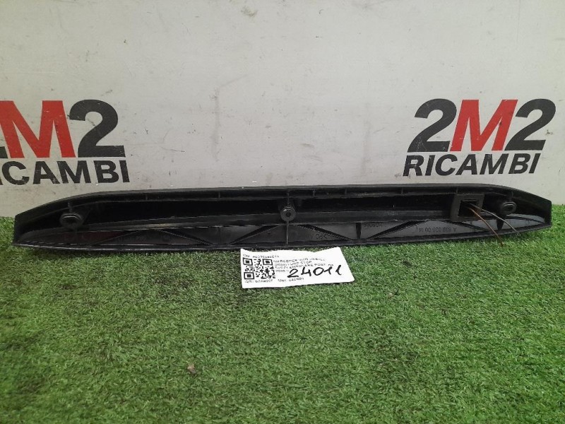 LUCE STOP Supplementare POST A6398260014 Mercedes VITO W639 2004