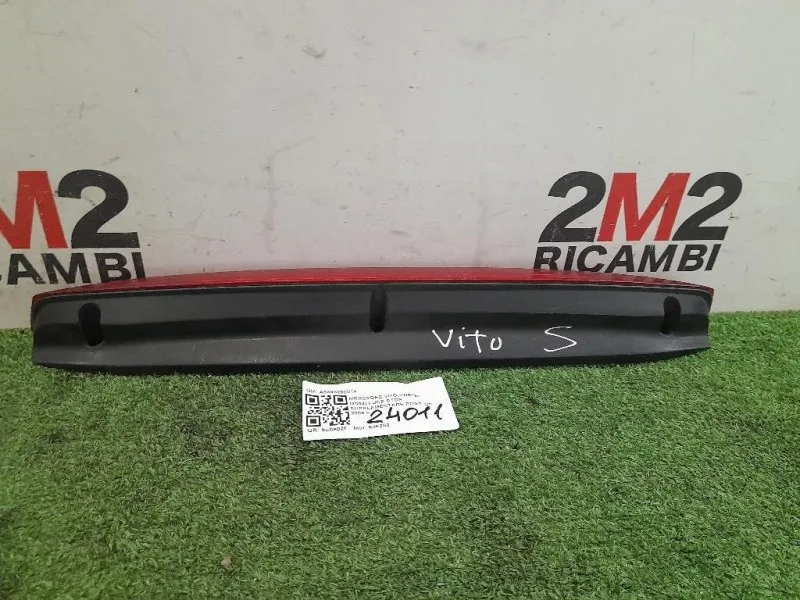 LUCE STOP Supplementare POST A6398260014 Mercedes VITO W639 2004
