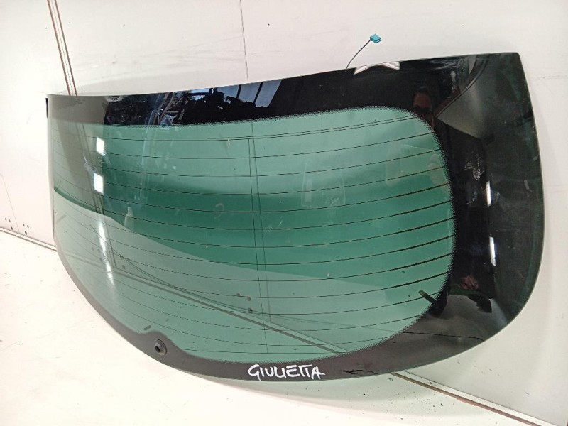 Lunotto Alfa Romeo Giulietta 2013