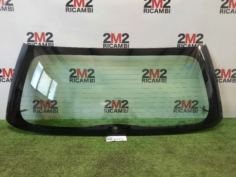 Lunotto 51883730 Fiat 500L 2013