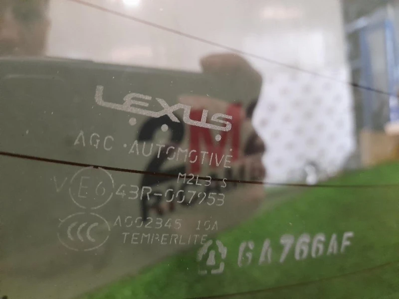 Lunotto 6810548480 Lexus Serie RX IV 2016