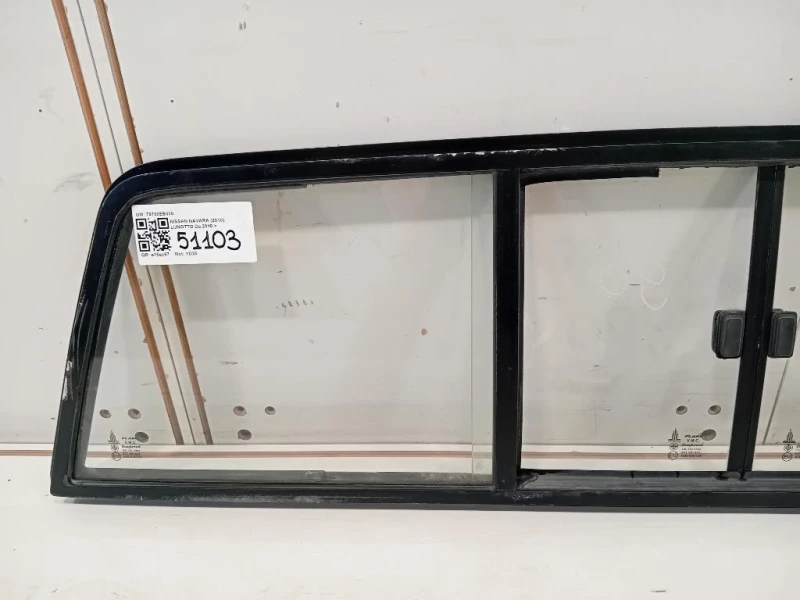 Lunotto 79700EB300 Nissan Navara 2010