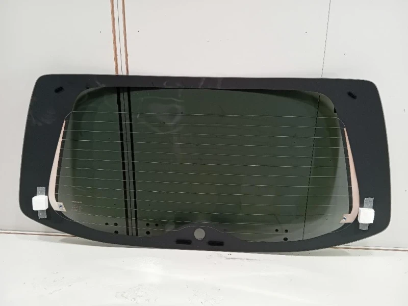 Lunotto 84570-62R10 Suzuki Swift VI 2017