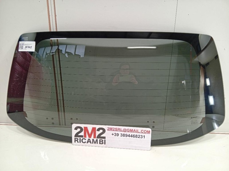 Lunotto 84570-62R10 Suzuki Swift VI 2017