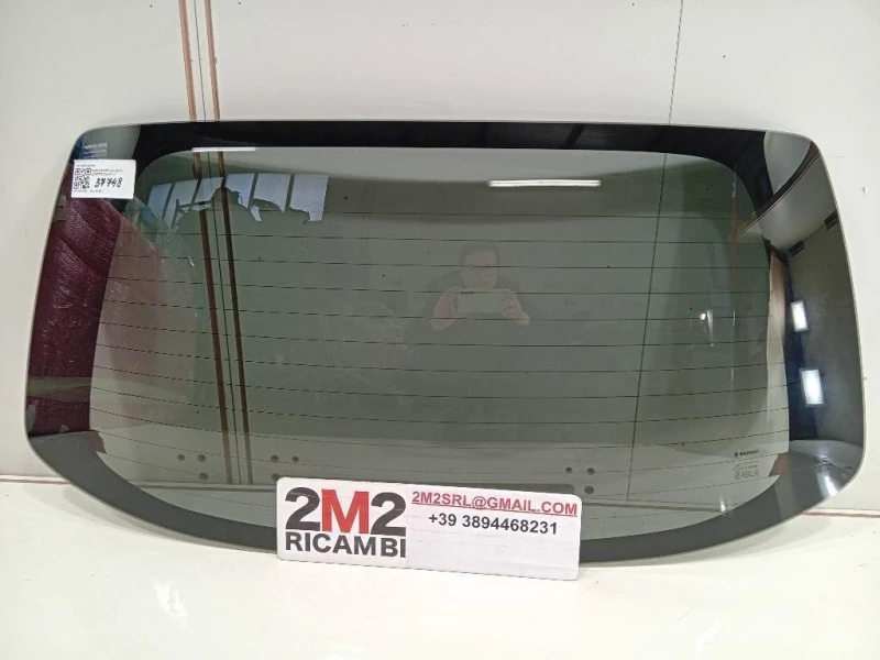 Lunotto 84570-62R10 Suzuki Swift VI 2017