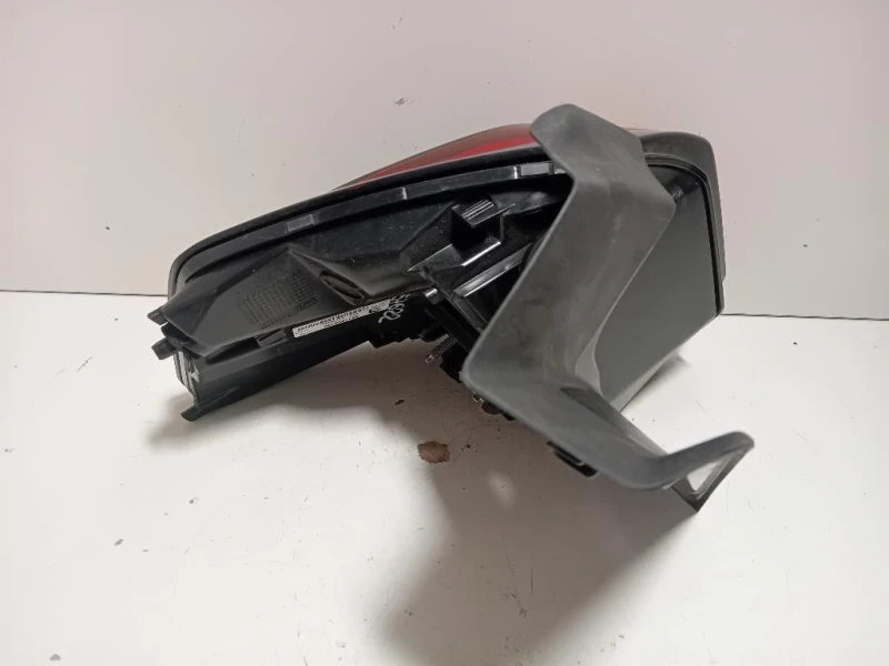 Fanale POST DX 9811028180 Peugeot 5008 II 2017